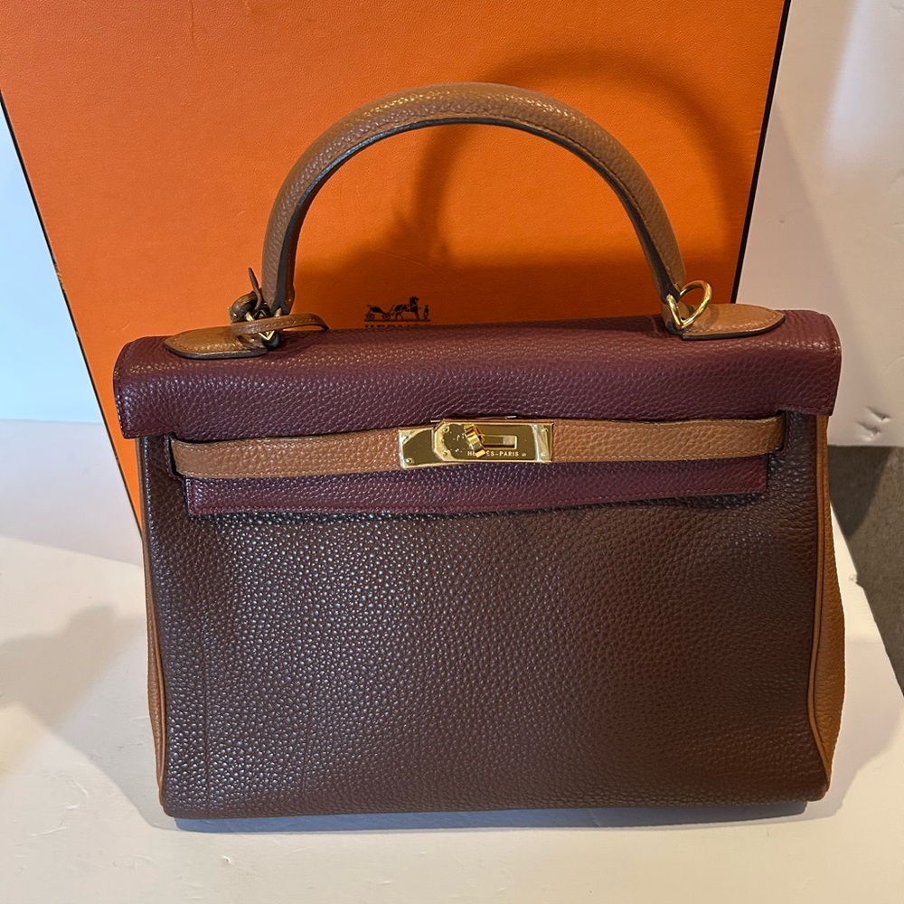 Rare Hermes 32 Tri-Color Kelly Bag Beautiful Condition